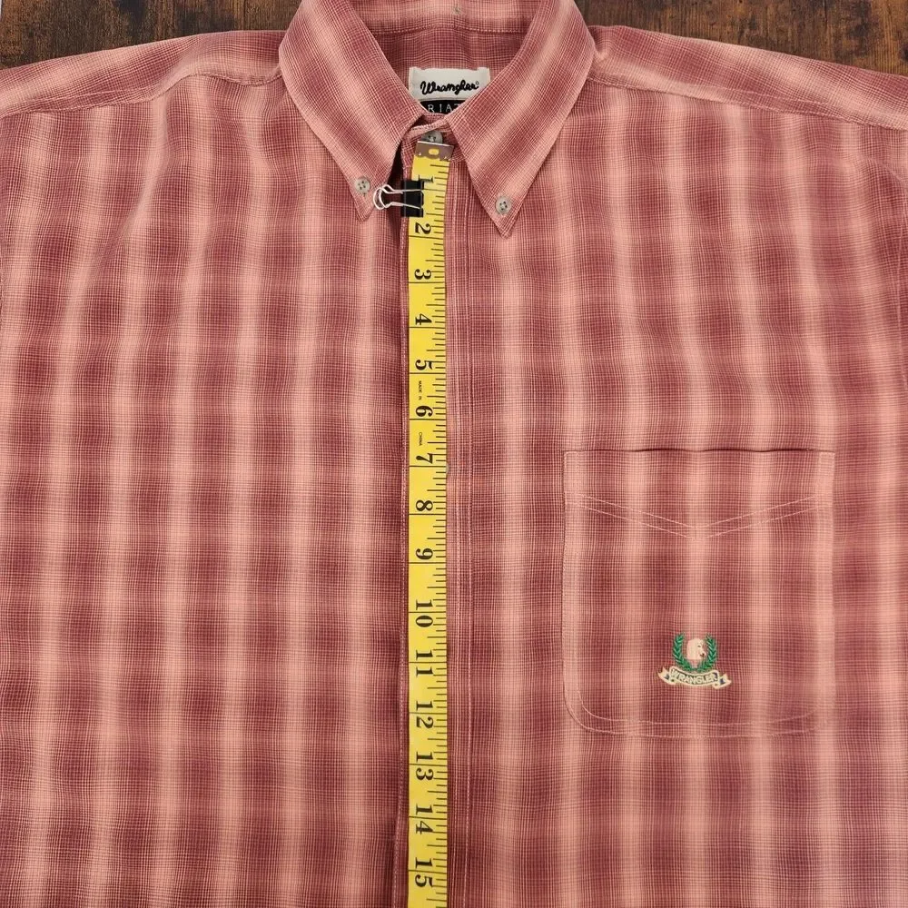 Wrangler Riata Mens Button Down Shirt Size‎ Medium Red Plaid Long Sleeve Western